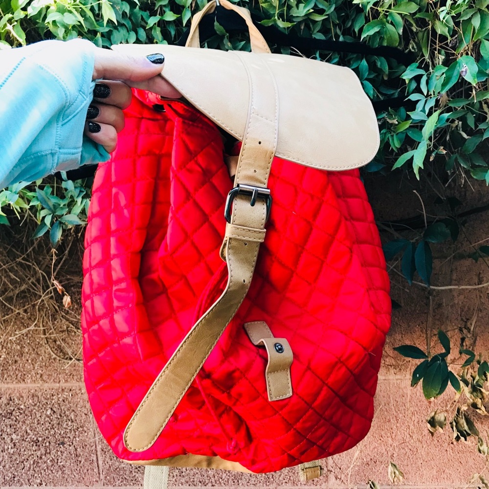 Red backpack/purse - Picture 2 of 6